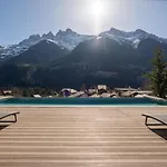 National & Champéry
