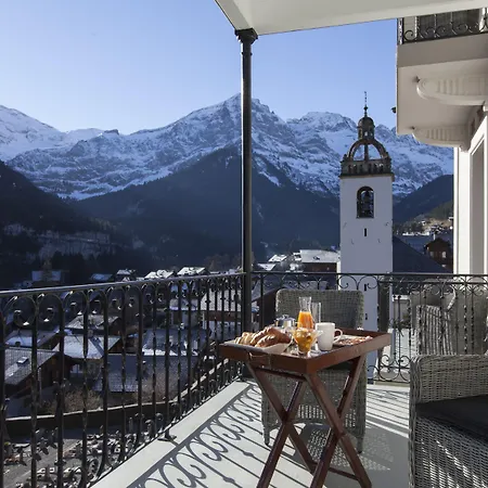 National & Hotel Champéry