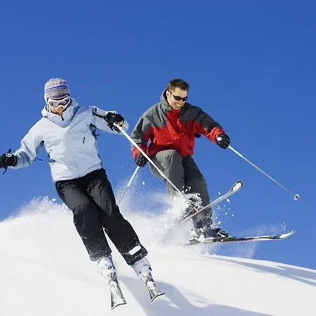Otel National & Champéry