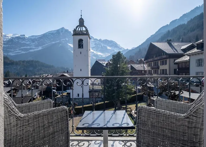 National & Hotel Champéry