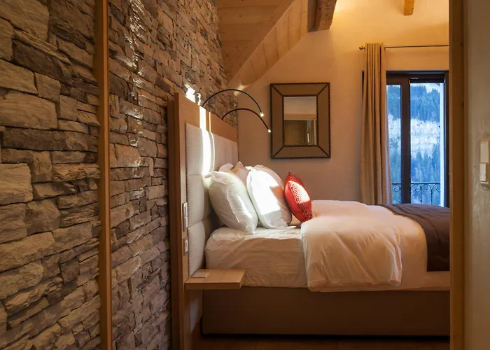 National & Hotel Champéry