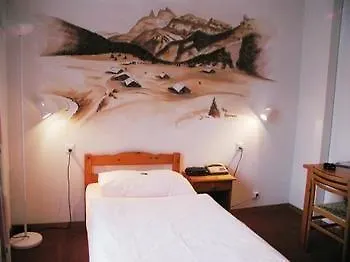 Hotel National &